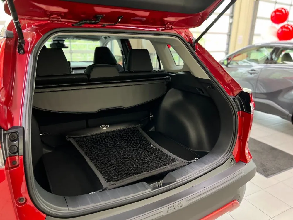 2022 Toyota Corolla Cross in Barcelona Red 14